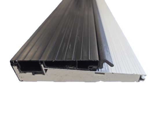 Can-Am V3 low-rise outswing sill, 6.873" deep, with black crown
