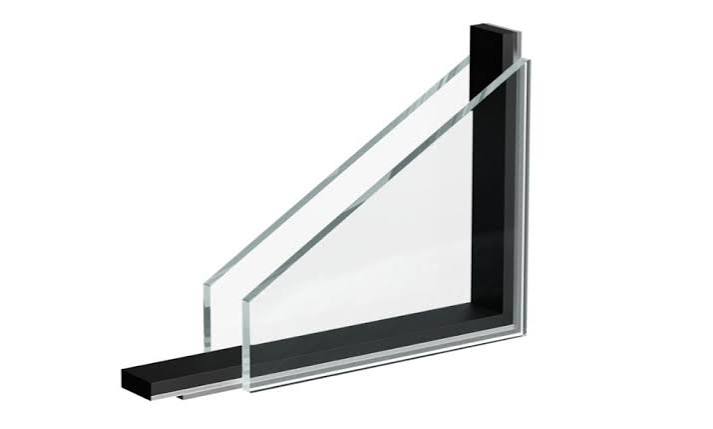 Super Spacer Premium warm-edge spacer in a double-pane glass unit
